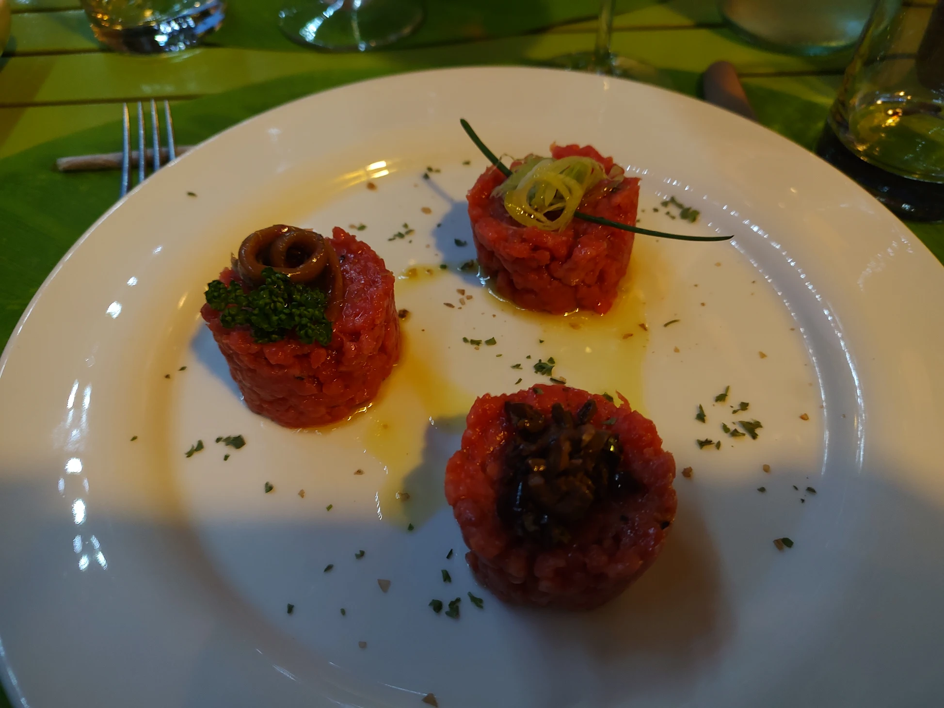 Tris di carne cruda piemontese